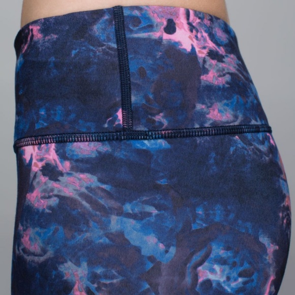 Lululemon Wunder Under Yoga Pant Moody Floral - Picture 4 of 5